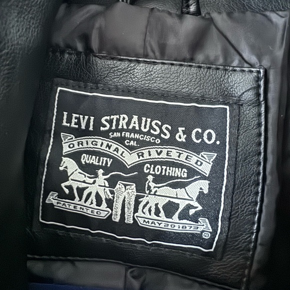 Levi Faux Leather Jacket Sz large Black - Picture 4 of 7